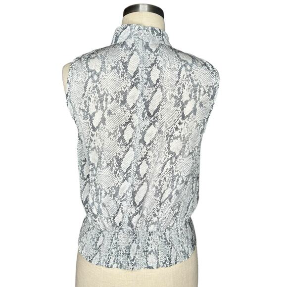FRAME Denim Gray Snake Print Silk Sleeveless Blouse Women's Size Small Smocked - Picture 3 of 9